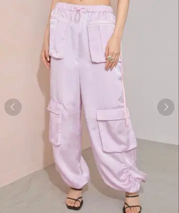 THINGS THAT MATTER 크레이프 새틴 파라슈트 팬츠