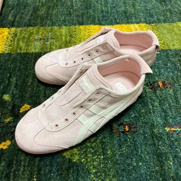 오니츠카타이거 23cm