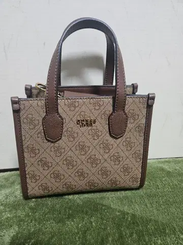 GUESS 게스 미니 토트 백