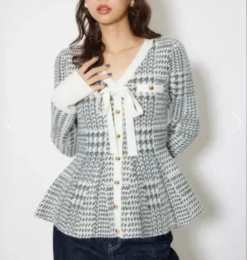 2WAY 페플럼 자카드 니트 가디건 상의