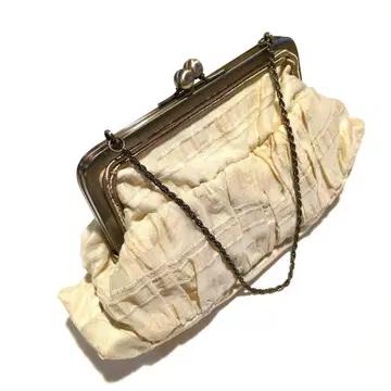 탑카피 TOPKAPI 파티백 프릴 디자인 미사용 새상품