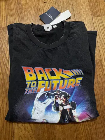 미사용 새상품 백 투 더 퓨처 한정판 T셔츠 사이즈 XL