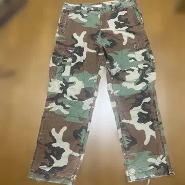 Masterpiece 카모플라쥬 카고 팬츠