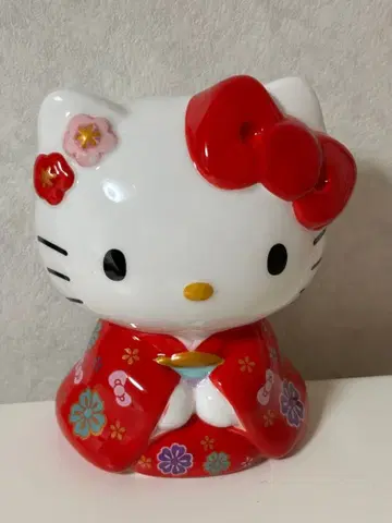 헬로키티 저금통