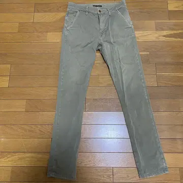 Nudie Jeans 누디진 W30 L32 카키