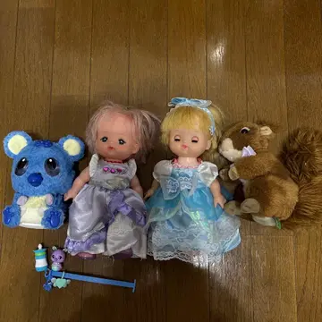 멜짱과 봉제 인형 세트