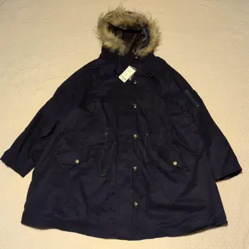 택 포함 새상품 빅 사이즈 네이비 모즈 코트 10L 퍼 포함 보아