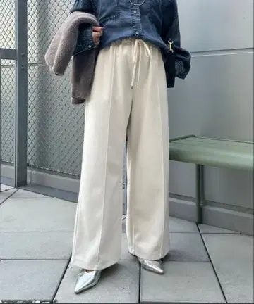 Jena espace merveilleux 울 라이크 이지 팬츠