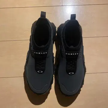 오클리 엣지 아이콘