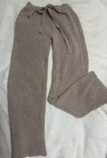 새상품급 그램립스 니트 팬츠