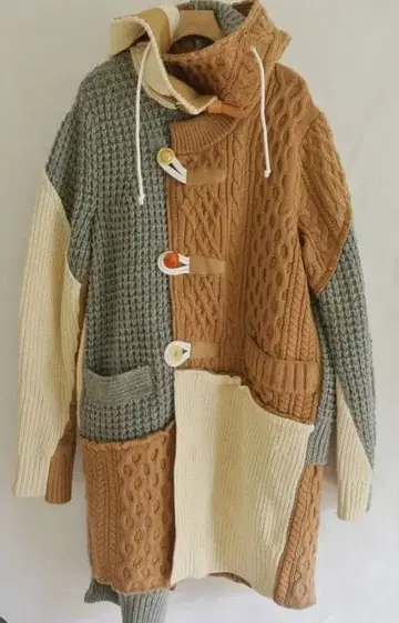 Sacai 사카이 절개 니트 코트 케이블 니트 size.1