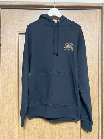 죠죠 35th 후드티 사이즈 M