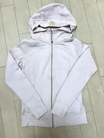 룰루레몬 핑크 베이지 지퍼 후드티