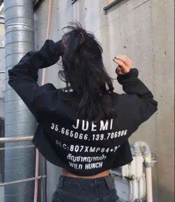 juemi 긴자 미츠코시 한정판 숏 기장 맨투맨 트레이닝복