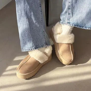 ORientalTRaffic 무스탕 2way 샌들