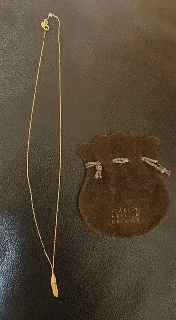 JEWELRY ATELIER OREFICE 골드 깃털 목걸이