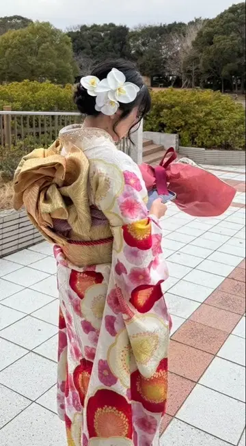 화이트 베이스 후리소데