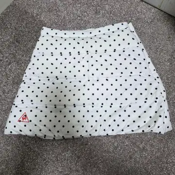 르 꼬끄 다운 스커트 물방울 패턴