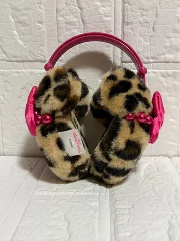 도쿄 디즈니 리조트 레오파드 무늬 귀도리