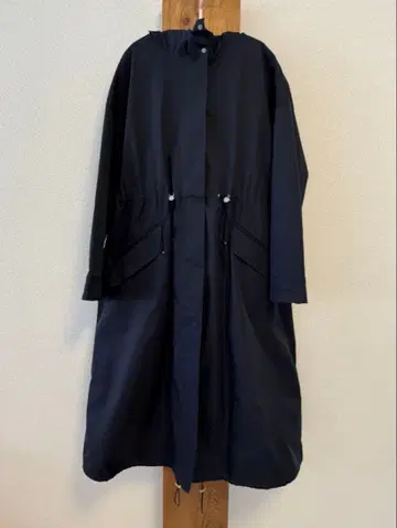 SHIPS 네이비 롱 코트 후드 부착 코트 네이비 리몬타 원단