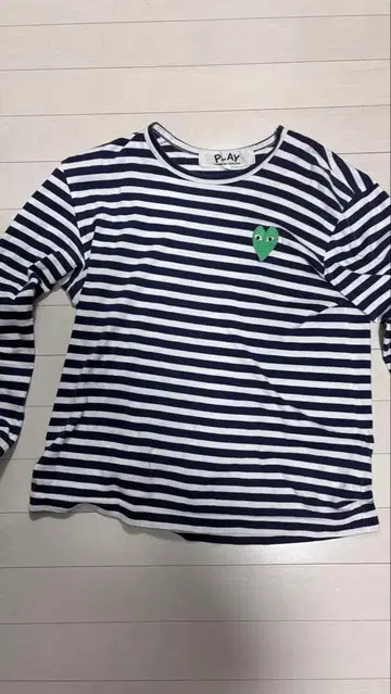 PLAY 스트라이프 긴팔 티셔츠