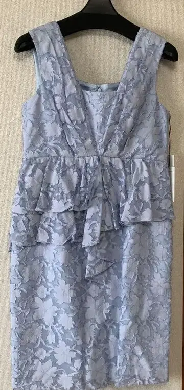 새상품! 그레이스 콘티넨탈/페플럼 원피스