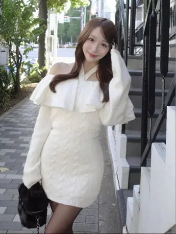 Darich 오프숄더 니트 원피스 화이트