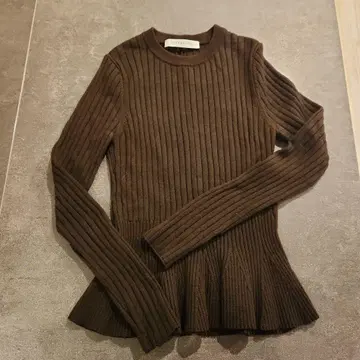 ESTNATION 브라운 리브 니트