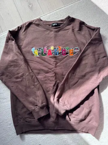 XLARGE 트레이닝복