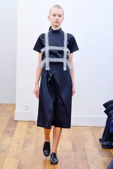 noir kei ninomiya 비닐 하네스