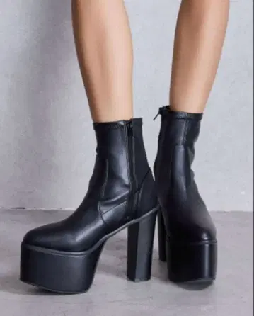 GYDA 벌키 숏부츠 통굽 와이드 힐 L 사이즈 청키힐