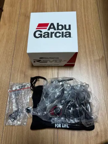 아부 가르시아 레보 SP 로켓 Revo SP Rocket 2500S