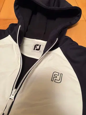 FJ HYPERFLEX 후드 부착 자켓