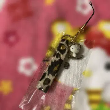 헬로키티 레오파드 무늬 스트랩 미사용품 2001