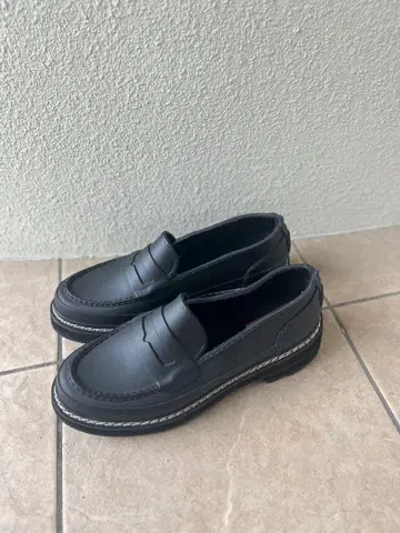 블랙 로퍼 스트랩 포함