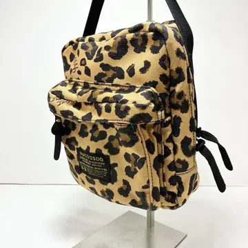 FUCT/SSDD 레오파드 숄더백 레오파드 무늬