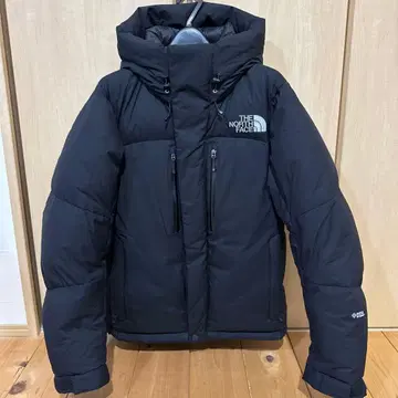 THE NORTH FACE 블랙 다운 자켓