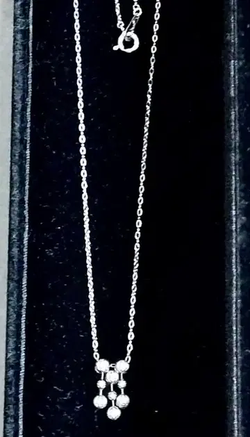 미사용 k10wg 다이아 버블 디자인 목걸이 다이아 0.10 캐럿