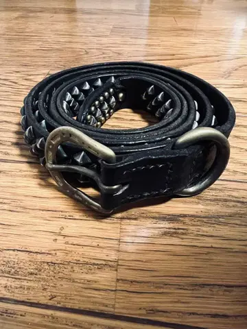 CALEE 스터드 내로우 벨트 가죽 다크 브라운 빈티지