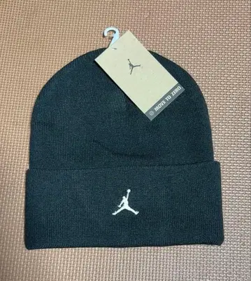 새상품 정가 4290엔 Jordan 니트 모자