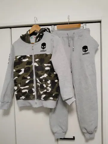 HYDROGEN 카모플라쥬 셋업 스컬 디자인