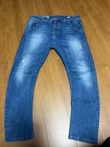 ZARA 리페어 데님