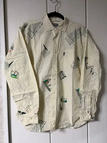 C.E cavempt 기하학 패턴 아이보리 셔츠 L 사이즈