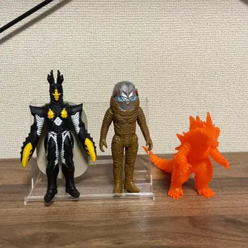 울트라 괴수 소프트 비닐 3개 세트 (라이브 사인)