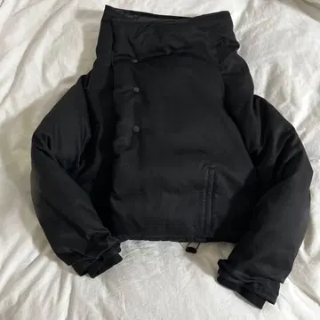 블랙 다운 자켓