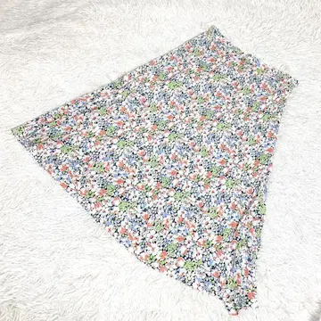 폴로 랄프로렌 미니 꽃무늬 스커트 얇은 소재 레이온