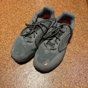 MOONSTAR 810s STUDEN WARM 올리브