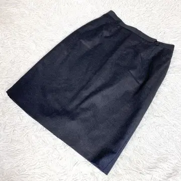 에스카다 울 스커트 블랙 사이즈 38