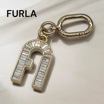 [새상품급] FURLA 아치 로고 참 키링 심플 골드