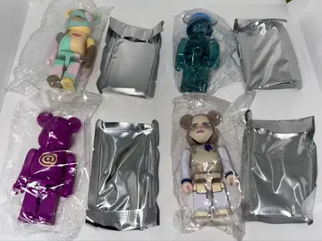 (미개봉) 베어브릭 시리즈 50 묶음 판매 4종 세트